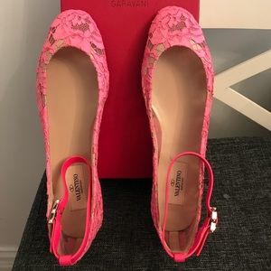 Valentino Garavani Pink Lace Ballet Flats , sz 38